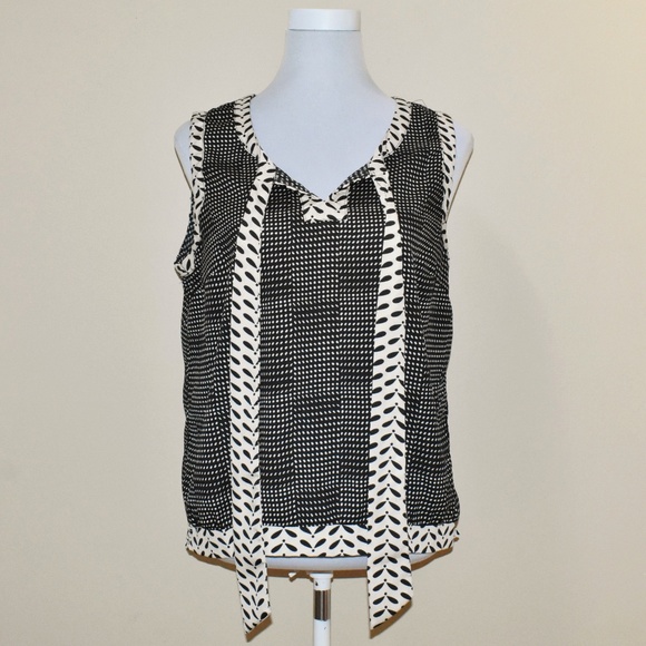 New Directions Petite Sleeveless Neck-tie Dot Top - Picture 3 of 6